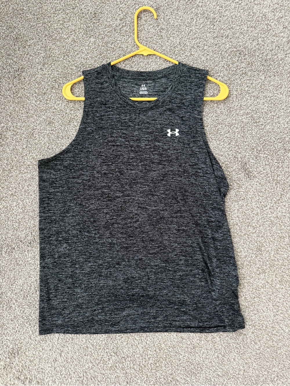 Under Armour Women’s Charcoal Sleeveless Workout Tank